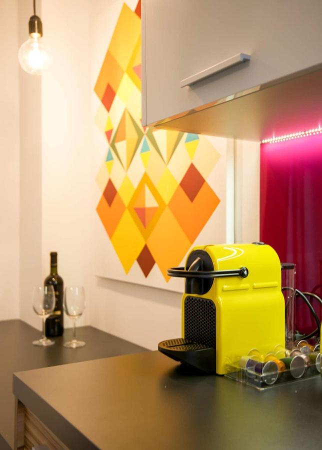 Mazi Rooms Venizelou Tessalónica Exterior foto