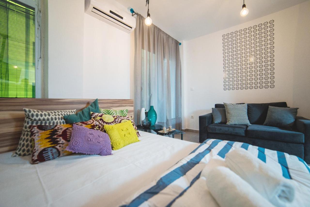 Mazi Rooms Venizelou Tessalónica Exterior foto
