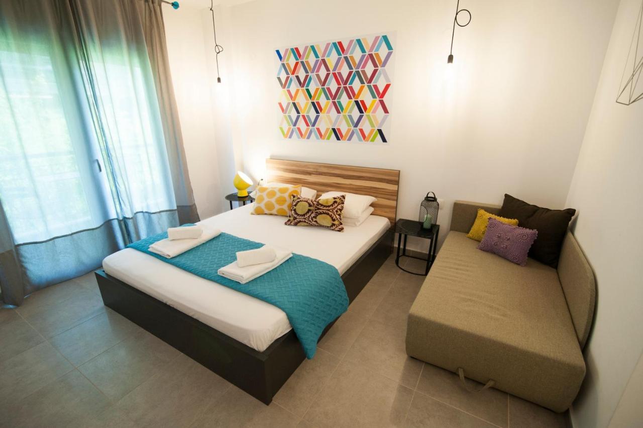Mazi Rooms Venizelou Tessalónica Exterior foto