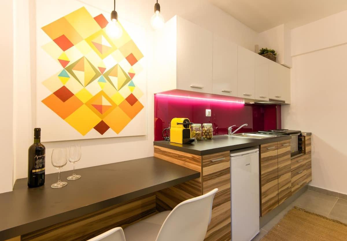 Mazi Rooms Venizelou Tessalónica Quarto foto